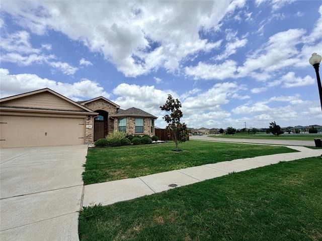 520 Cantebury Park Lane - Photo 3