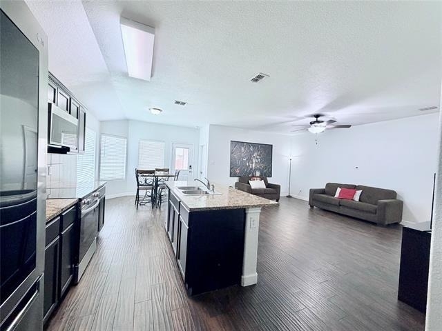 520 Cantebury Park Lane - Photo 10
