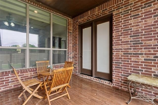 8212 Oakwood - Photo 31