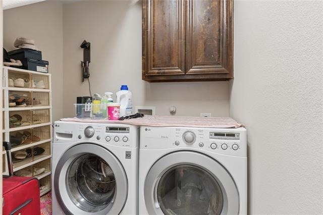 8212 Oakwood - Photo 17