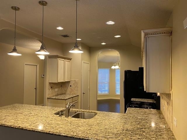 9909 Carter Drive - Photo 10