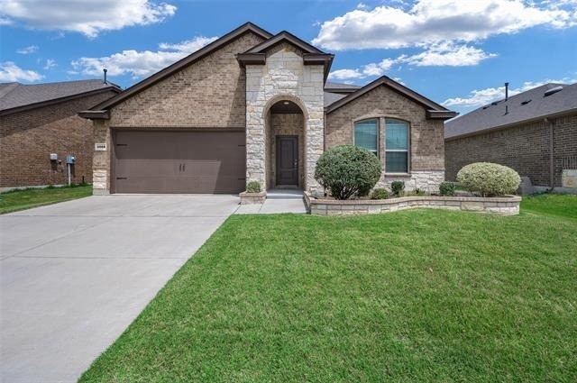 4008 Spur Trail Drive - Photo 0