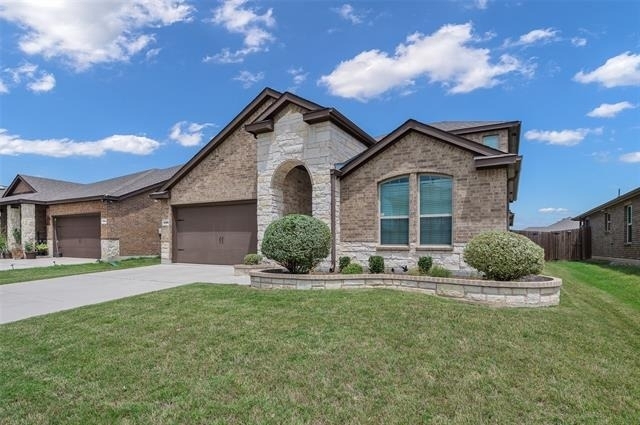 4008 Spur Trail Drive - Photo 1