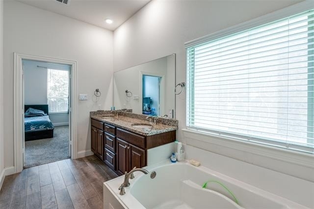 462 Steele Street - Photo 13