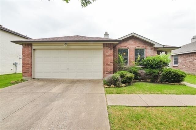 1105 Wyatt Earp Drive - Photo 1