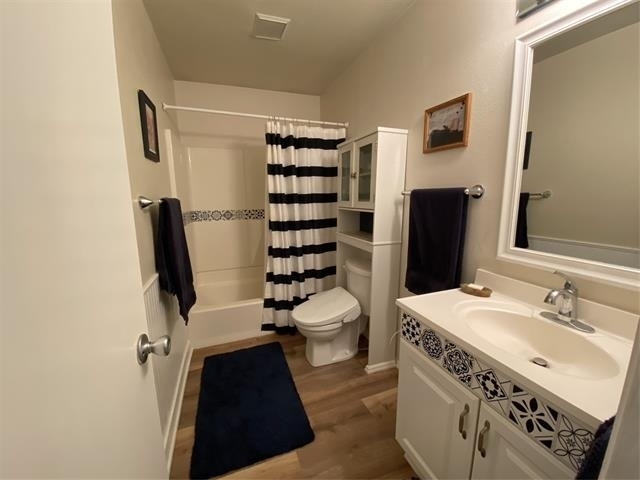 1500 Lake Shore Drive - Photo 7