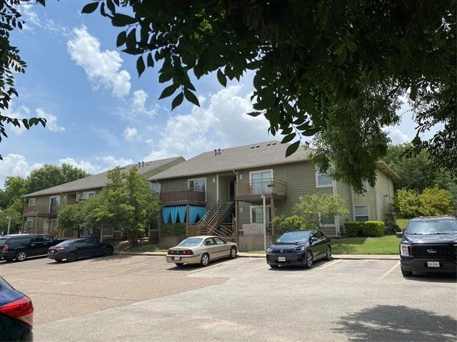 1500 Lake Shore Drive - Photo 14