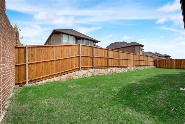 1601 Primrose Place - Photo 30