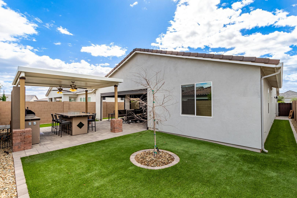 17494 W Middlebury Street - Photo 40