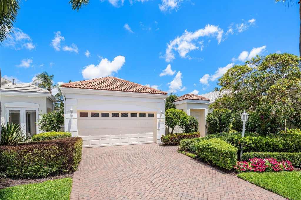 116 Coral Cay Drive - Photo 0
