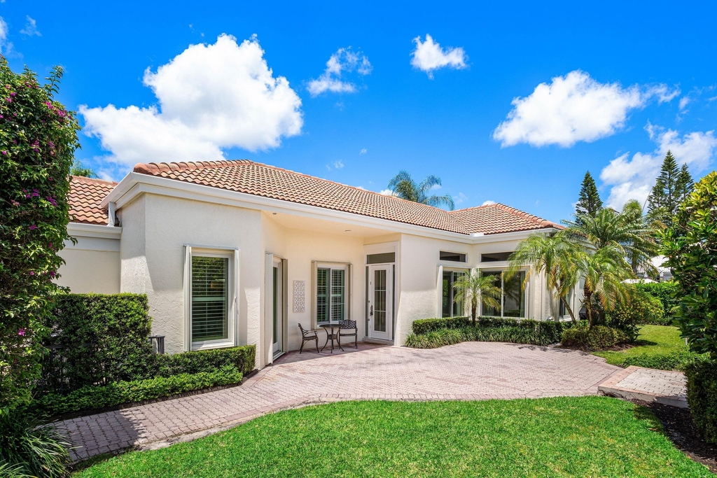 116 Coral Cay Drive - Photo 1