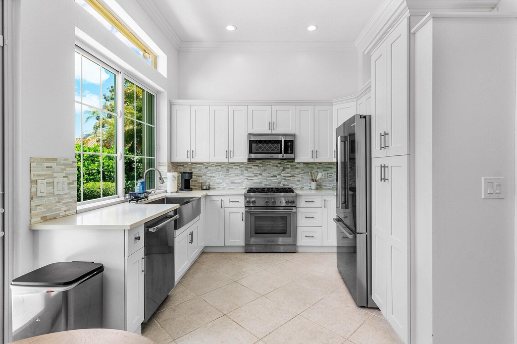 116 Coral Cay Drive - Photo 8