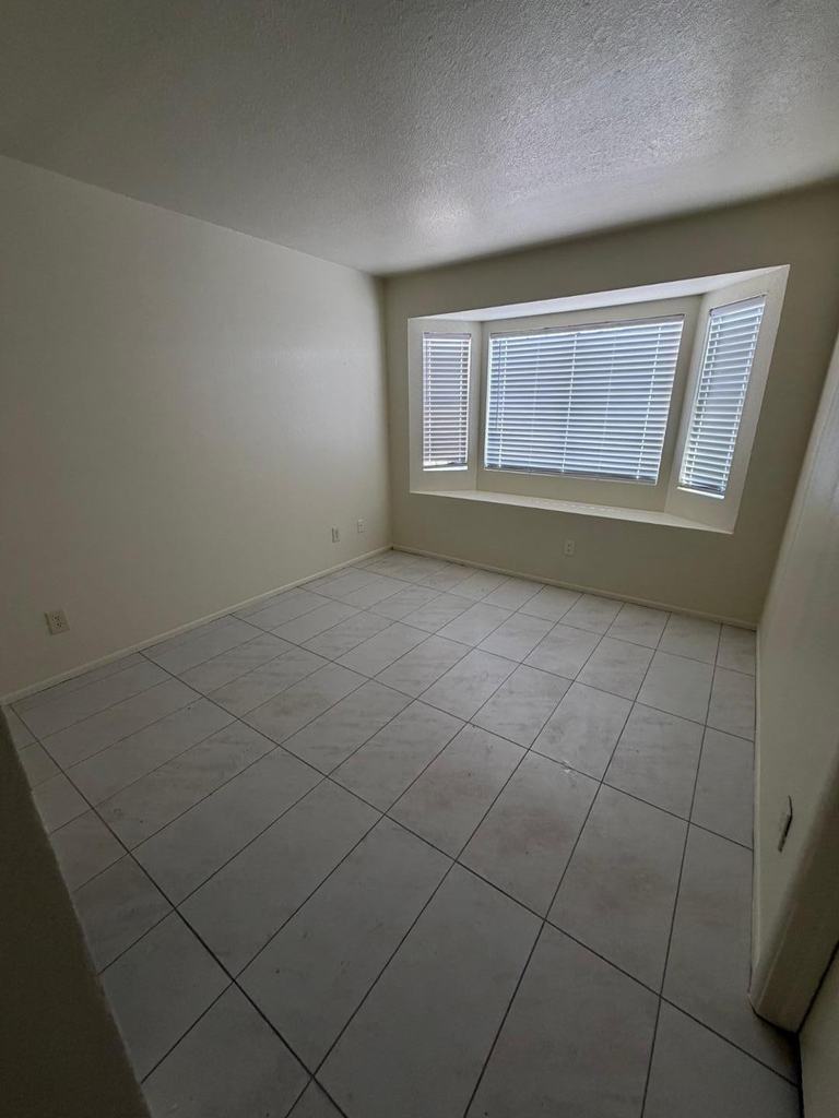 925 S Longmore - Photo 8