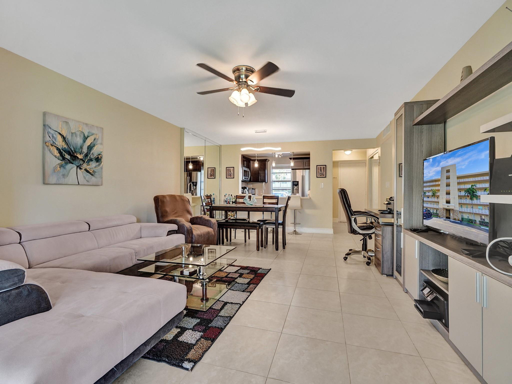 401 Se 3rd Street - Photo 30