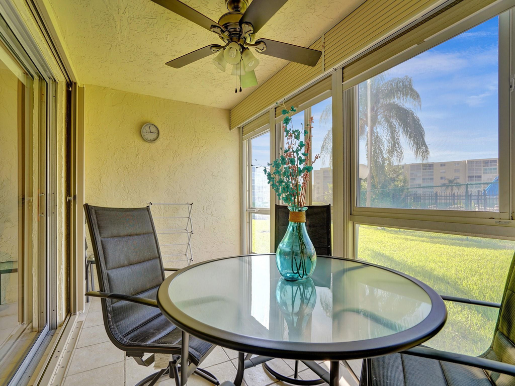 401 Se 3rd Street - Photo 8