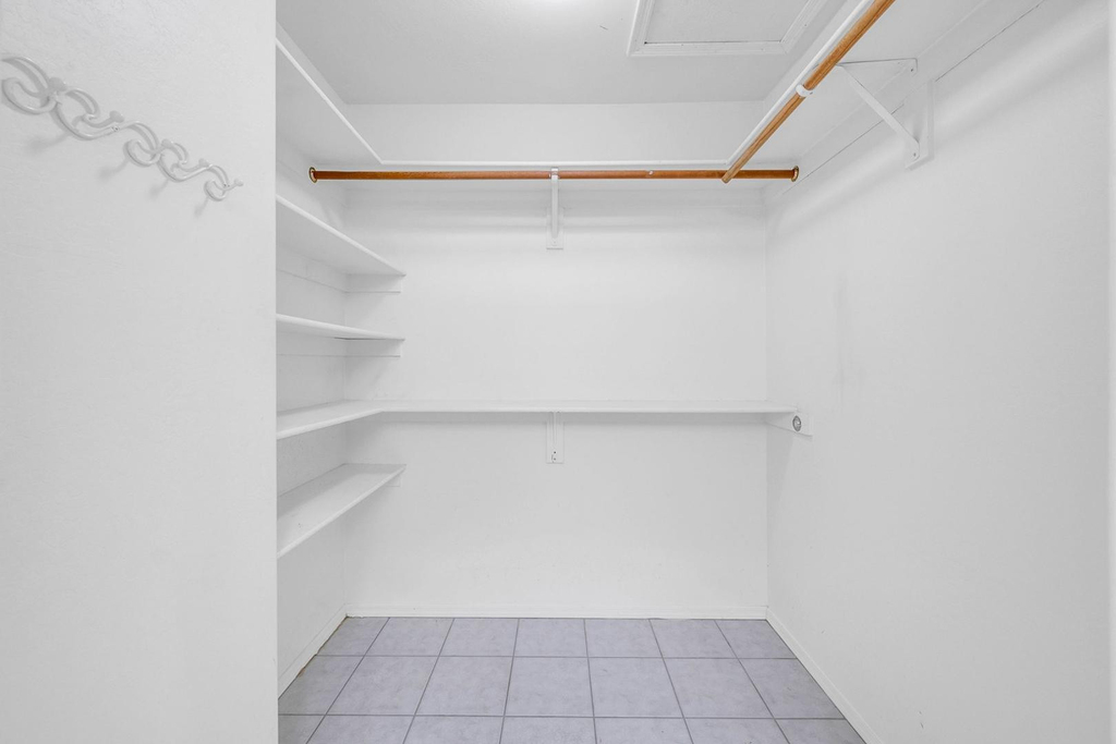 16916 E Alamosa Avenue - Photo 9