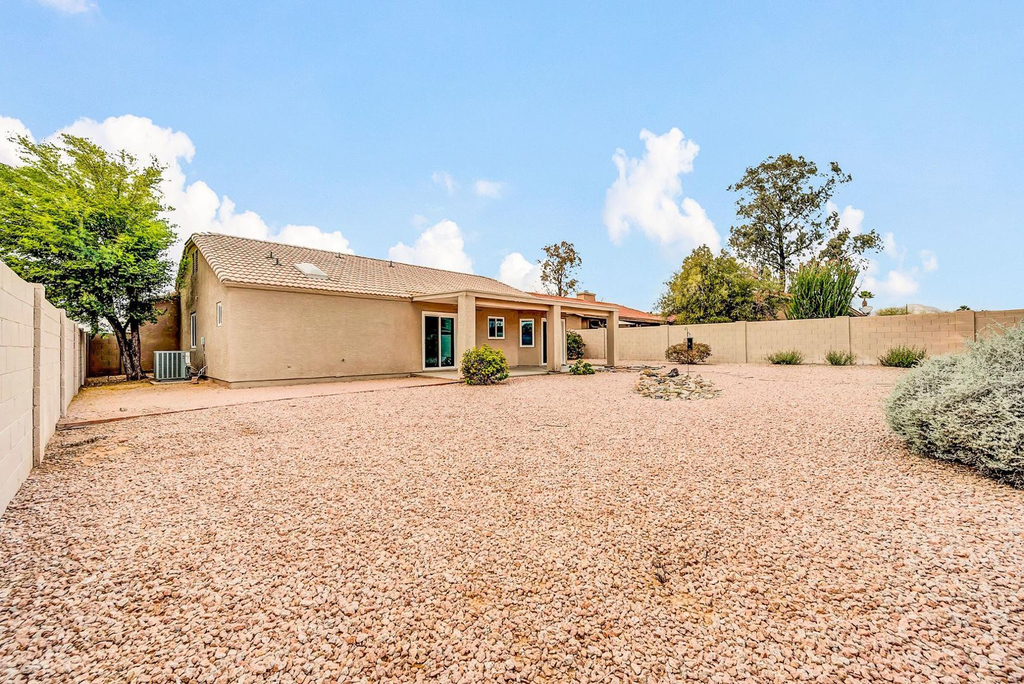 16916 E Alamosa Avenue - Photo 21