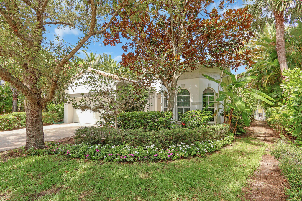 1726 Nature Court - Photo 2