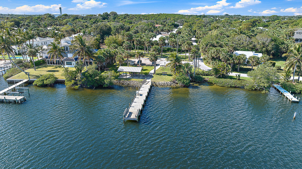 12140 Se Indian River Drive N - Photo 48
