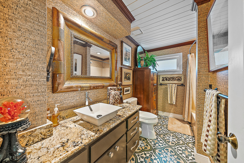 12140 Se Indian River Drive N - Photo 37