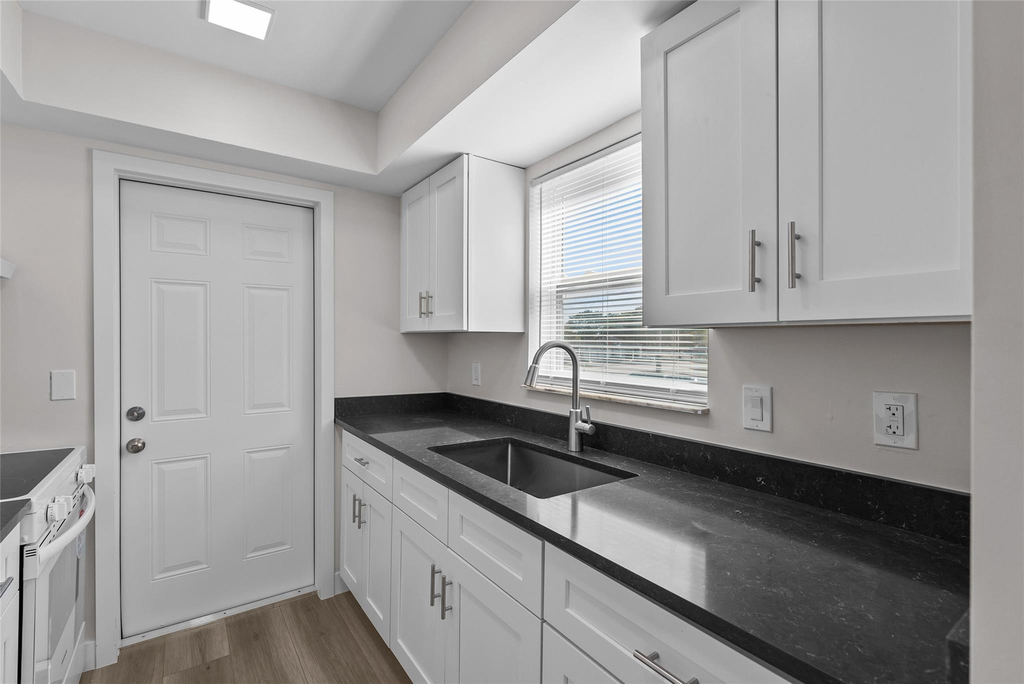 1150 E Sample Road - Photo 2