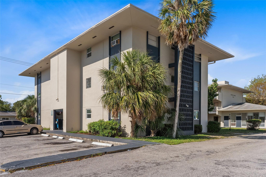 1150 E Sample Road - Photo 19