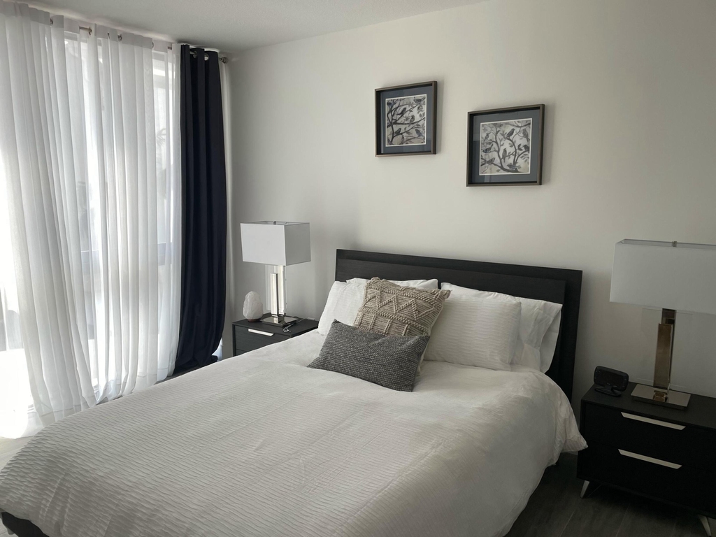 111 Se 1st Avenue - Photo 17