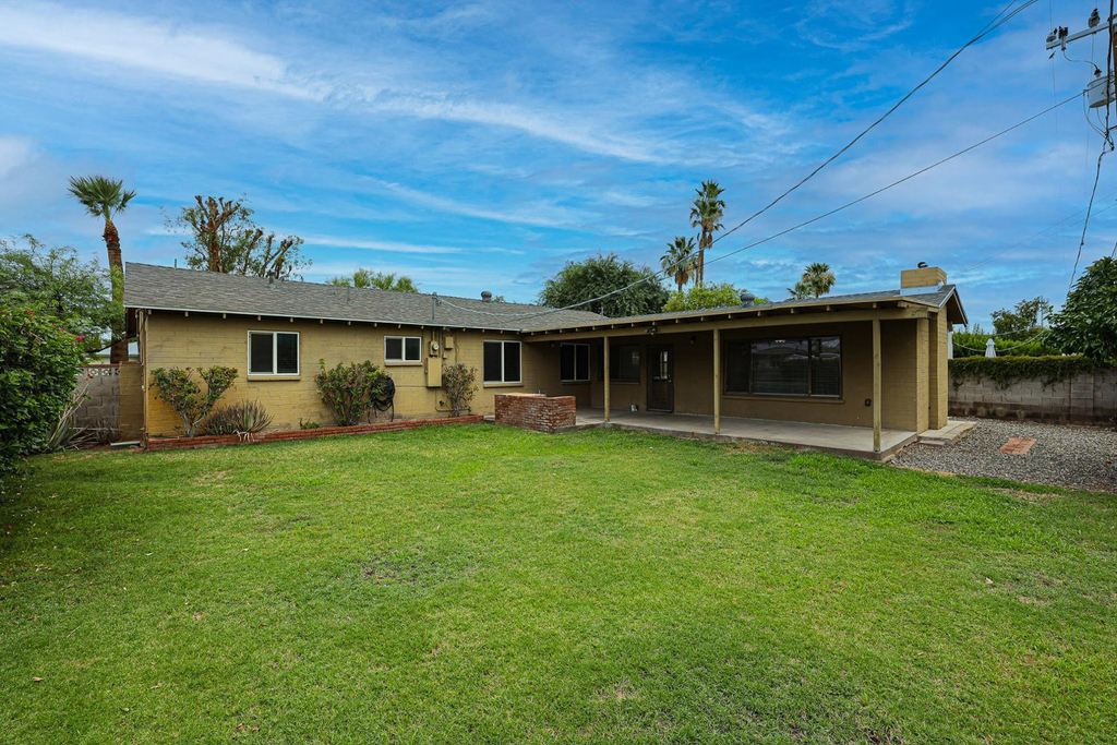 1005 E Cavalier Drive - Photo 25