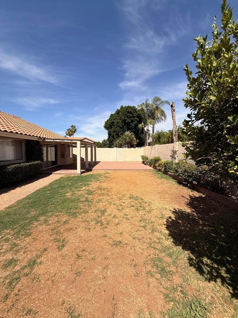 4556 E Charleston Avenue - Photo 36