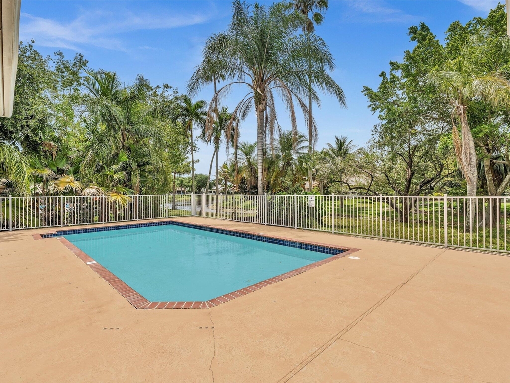 10434 Nw 6th Court - Photo 29