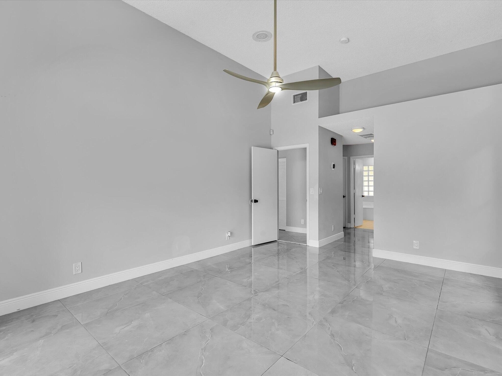 10434 Nw 6th Court - Photo 19