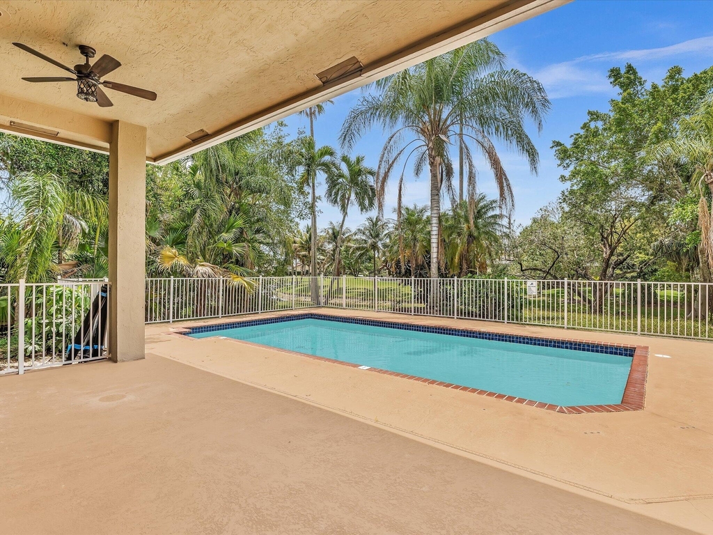 10434 Nw 6th Court - Photo 27