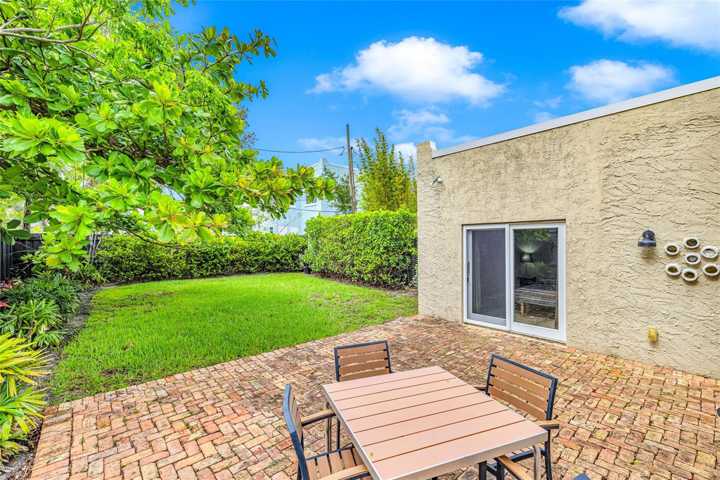 11 Se 13th Street - Photo 29