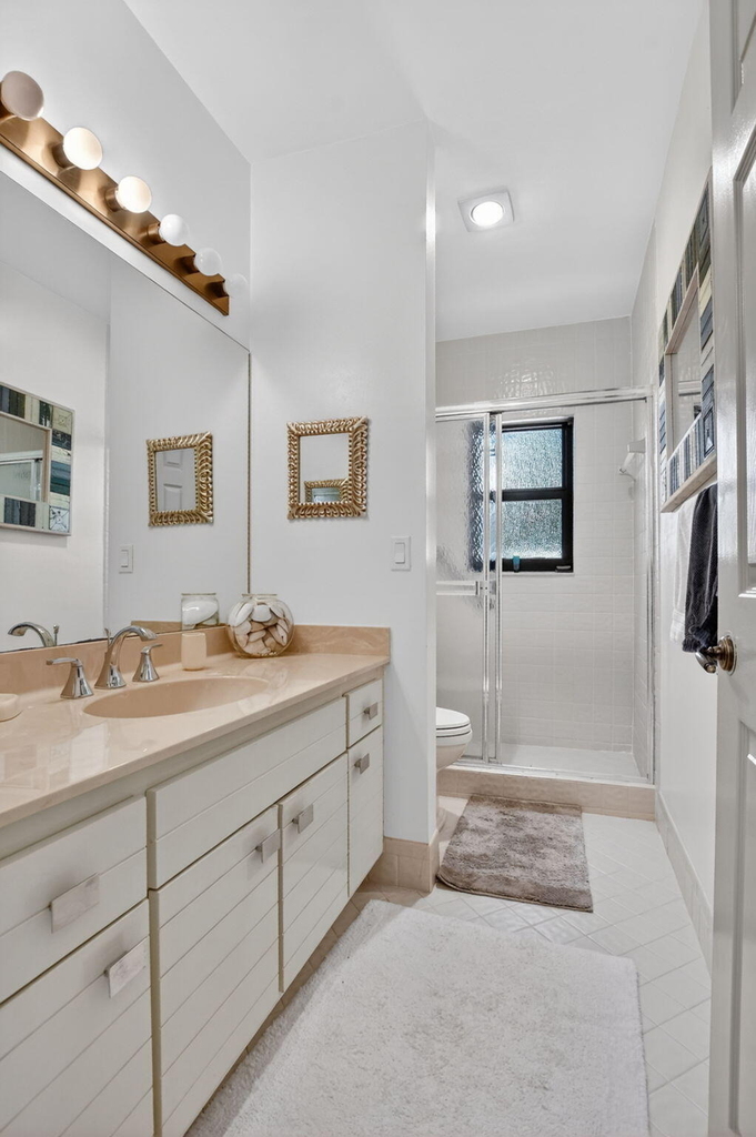 22519 W Esplanada Cir W - Photo 40
