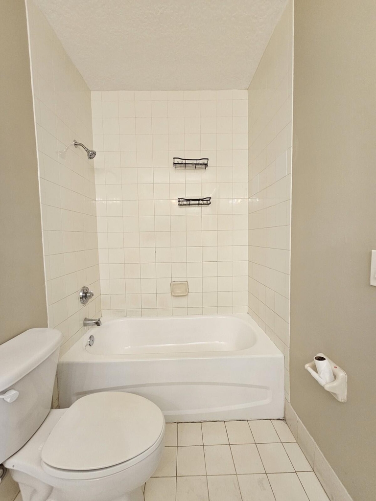 1063 Golden Lakes Boulevard - Photo 12