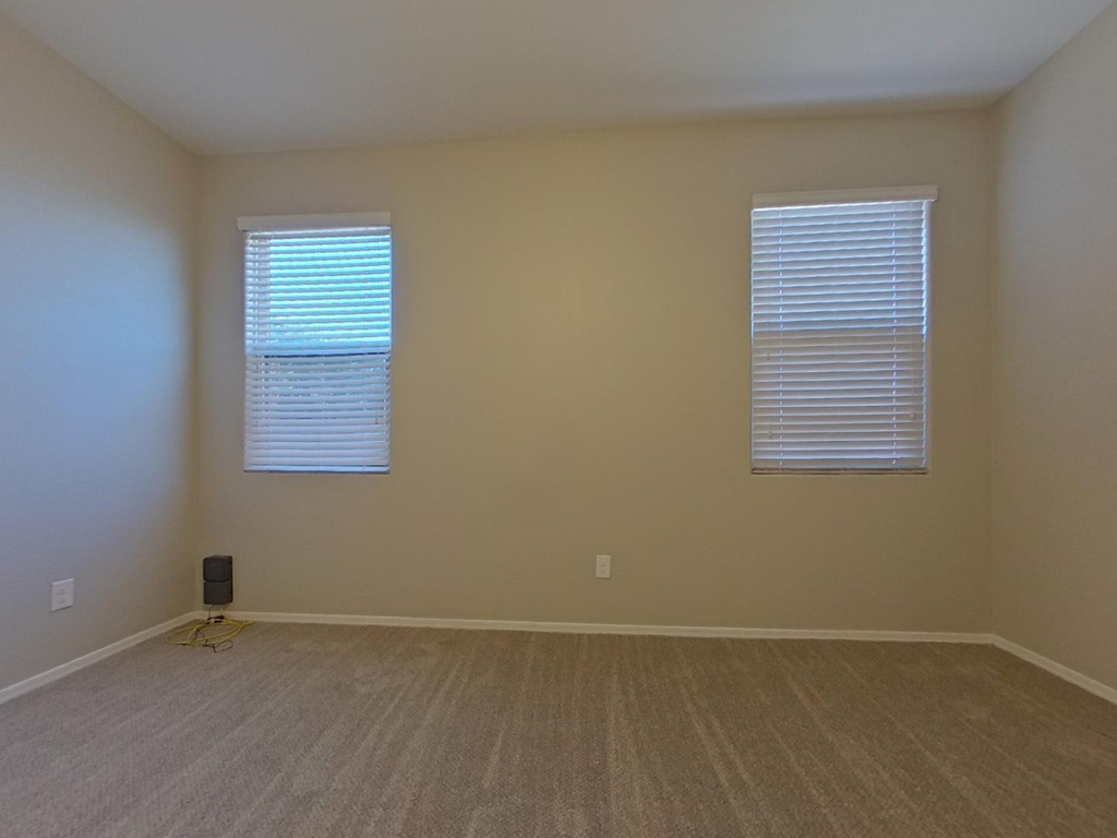 29957 W Mitchell Avenue - Photo 6