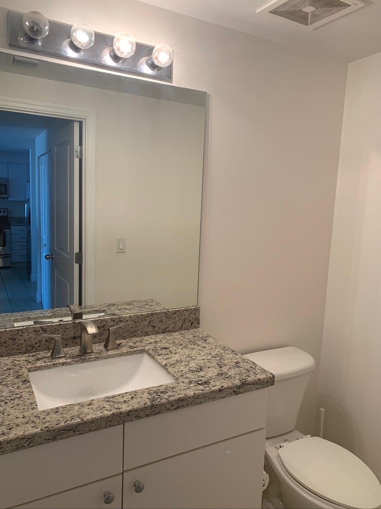 1250 S Miami Avenue - Photo 13