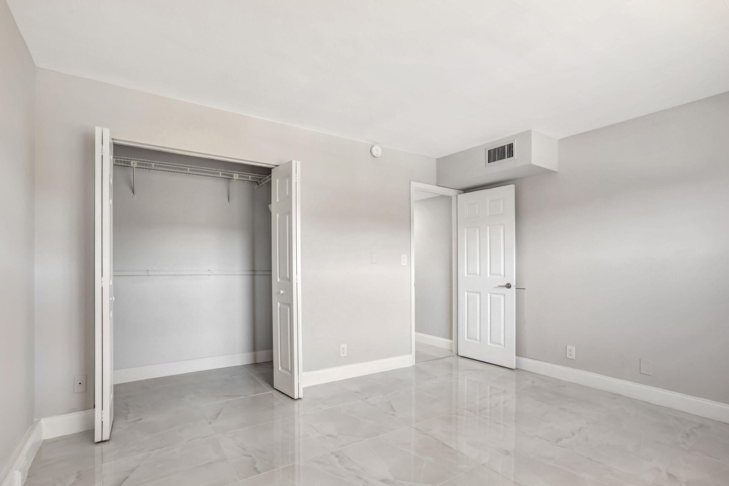 2202 Lucaya Bend - Photo 20