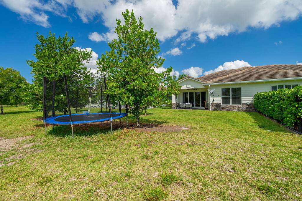 19546 Weathervane Way - Photo 35