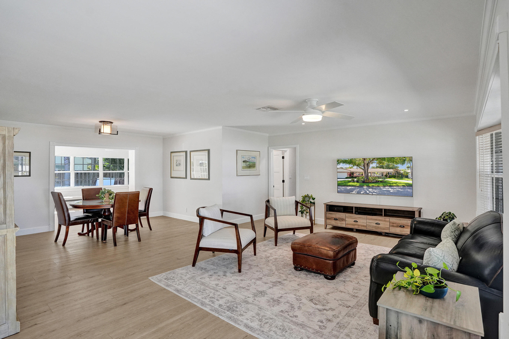 3930 Ne 21st Avenue - Photo 2