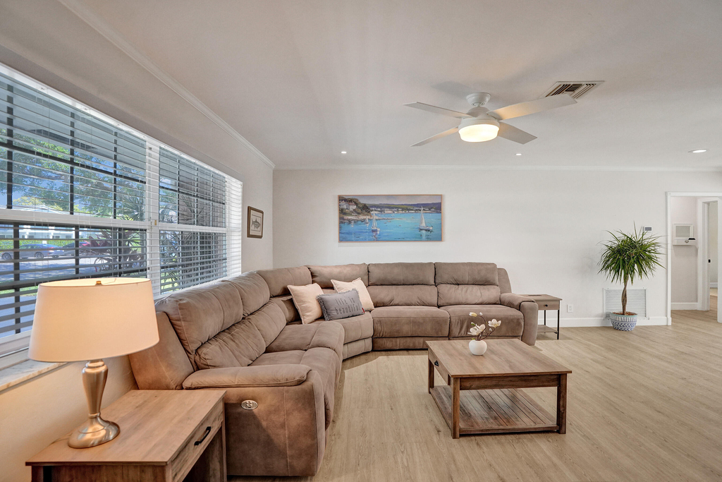 3930 Ne 21st Avenue - Photo 10