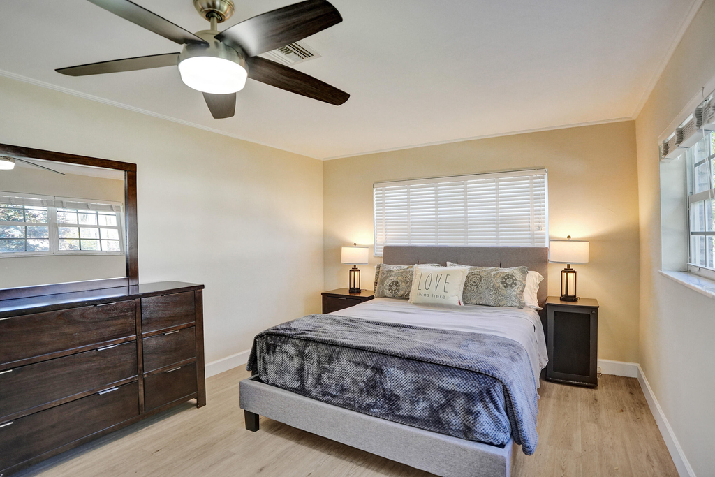 3930 Ne 21st Avenue - Photo 38