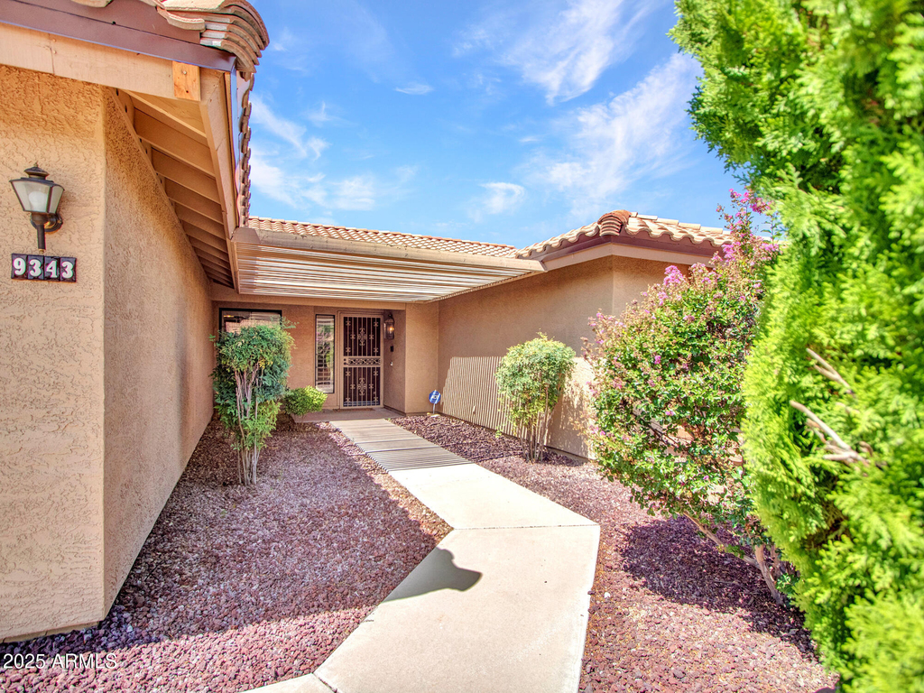 9343 W Escuda Drive - Photo 2