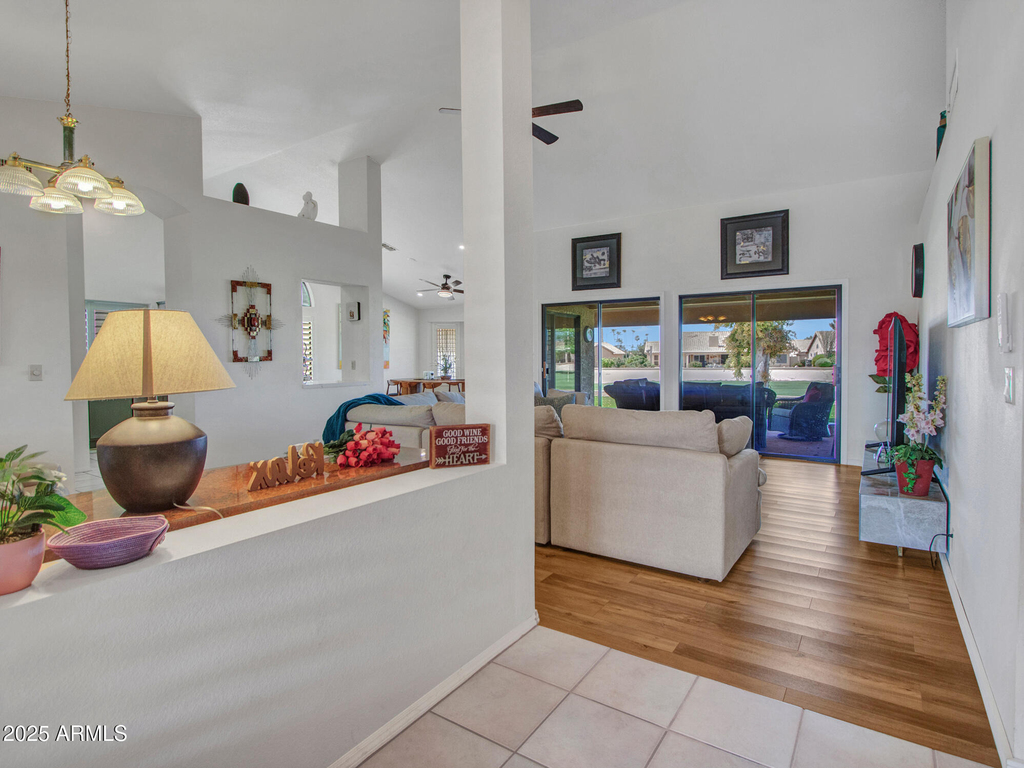 9343 W Escuda Drive - Photo 5