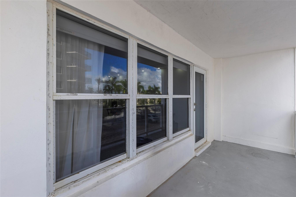 3750 Galt Ocean Drive - Photo 17