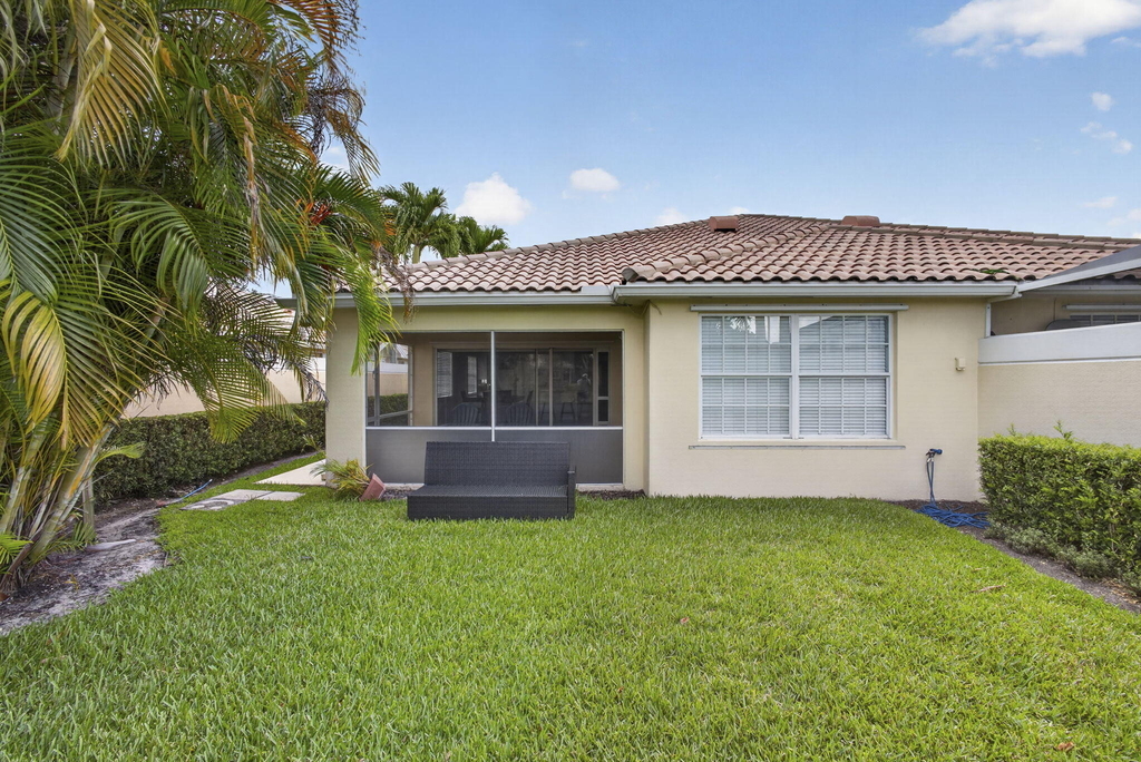 8154 Montserrat Place - Photo 45