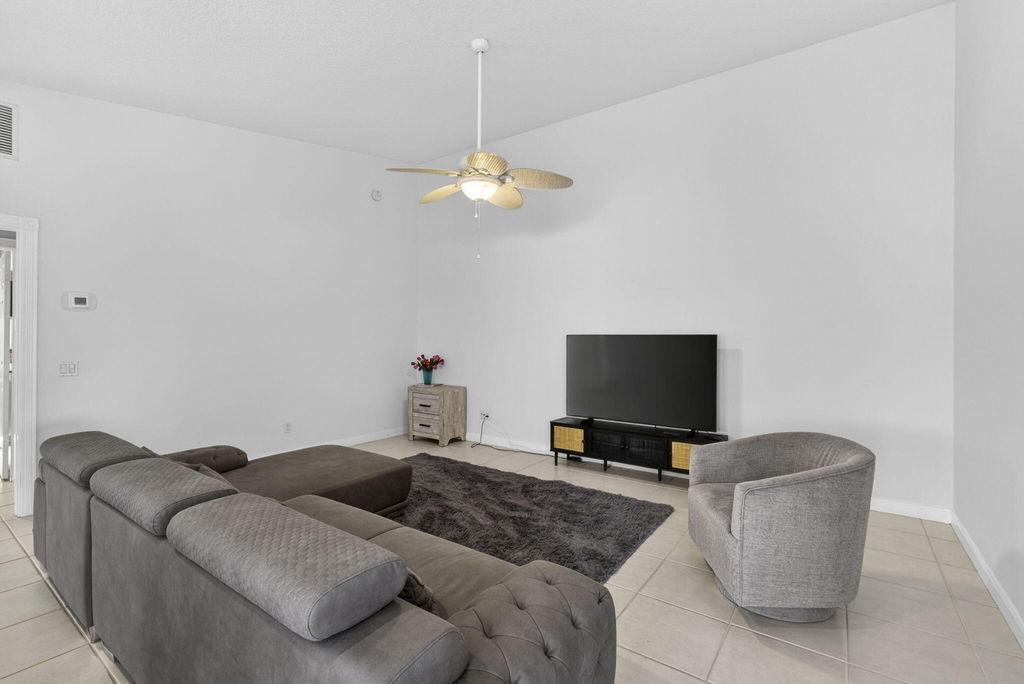 8154 Montserrat Place - Photo 19