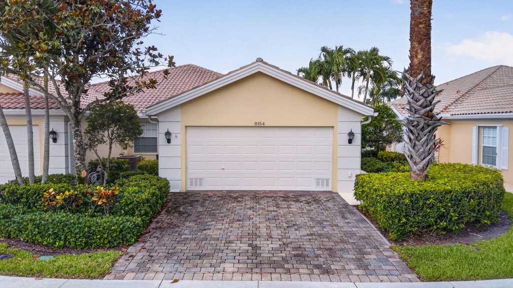 8154 Montserrat Place - Photo 53