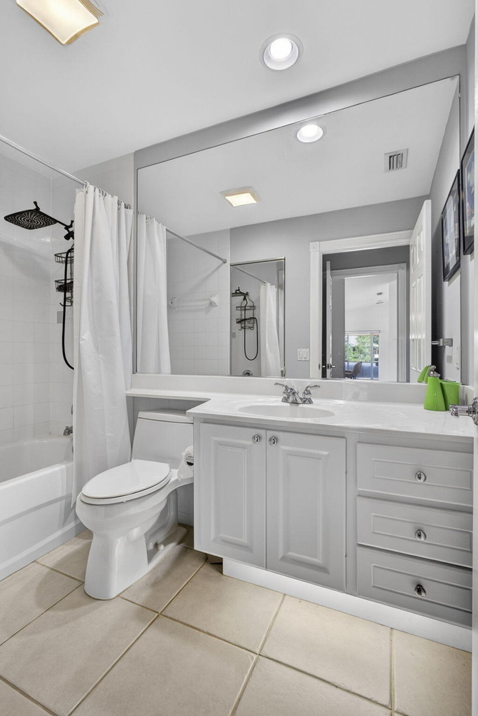 8154 Montserrat Place - Photo 13