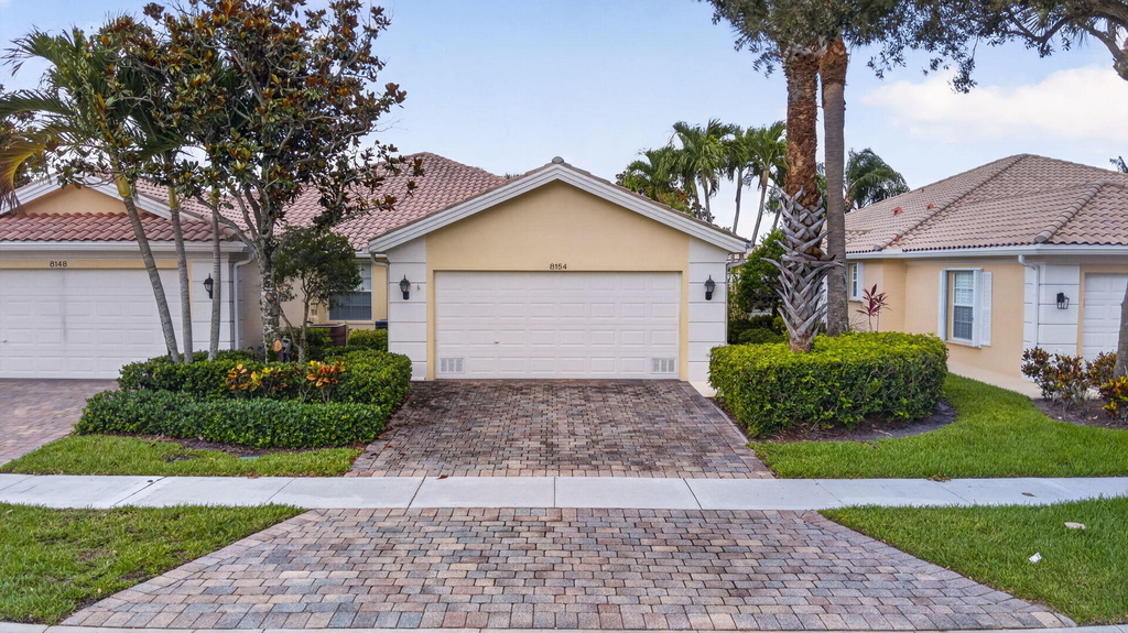 8154 Montserrat Place - Photo 52